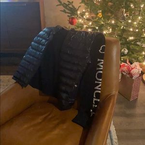 Meet your Posher, Ashton